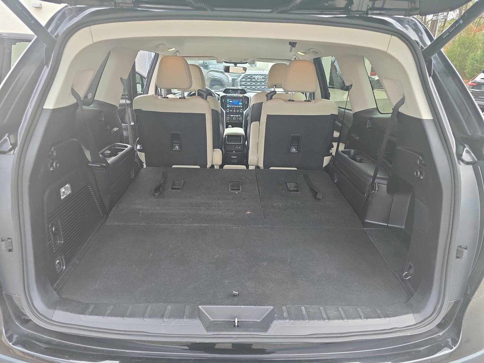 Used 2022 Subaru Ascent Limited image 20