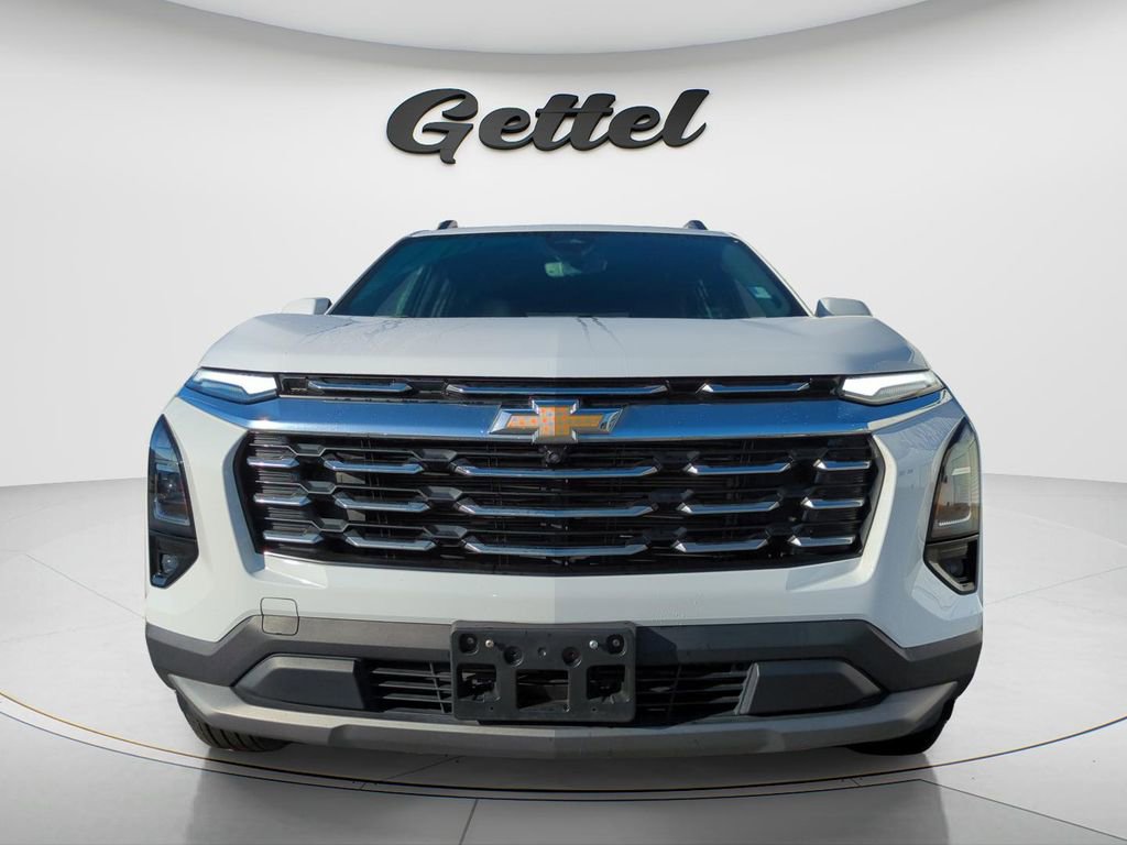 Used 2025 Chevrolet Equinox LT w/ Convenience Package II image 8