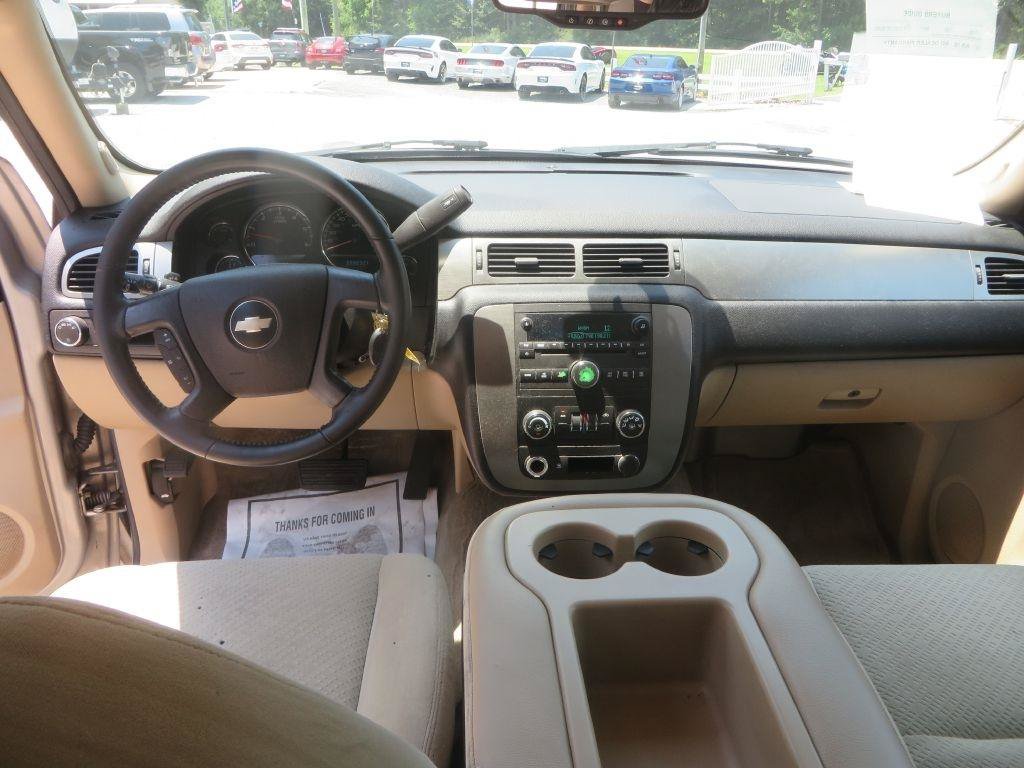Used 2007 Chevrolet Tahoe LS RWD image 12