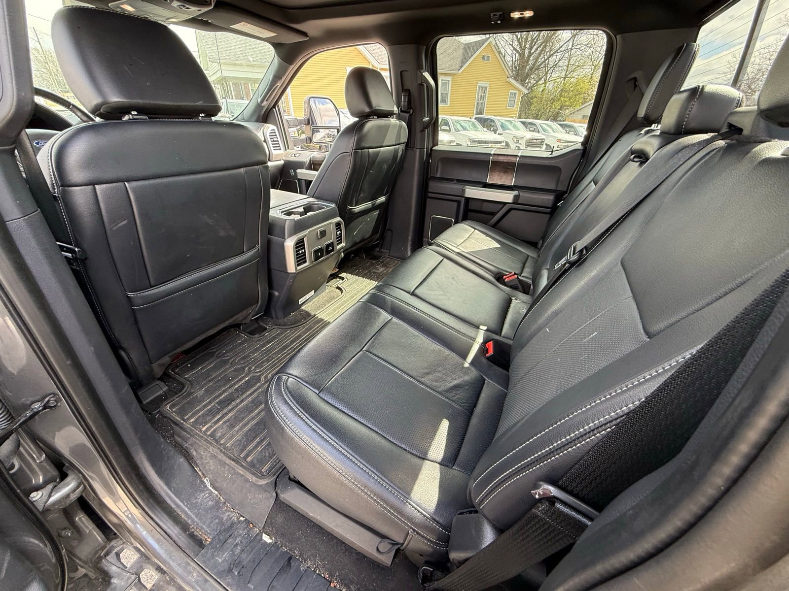 Used 2022 Ford F250 Lariat w/ Tremor Off-Road Package image 23