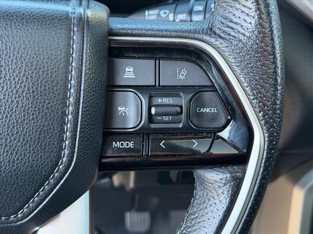 Used 2023 Toyota Sequoia Limited AWD/4WD image 21