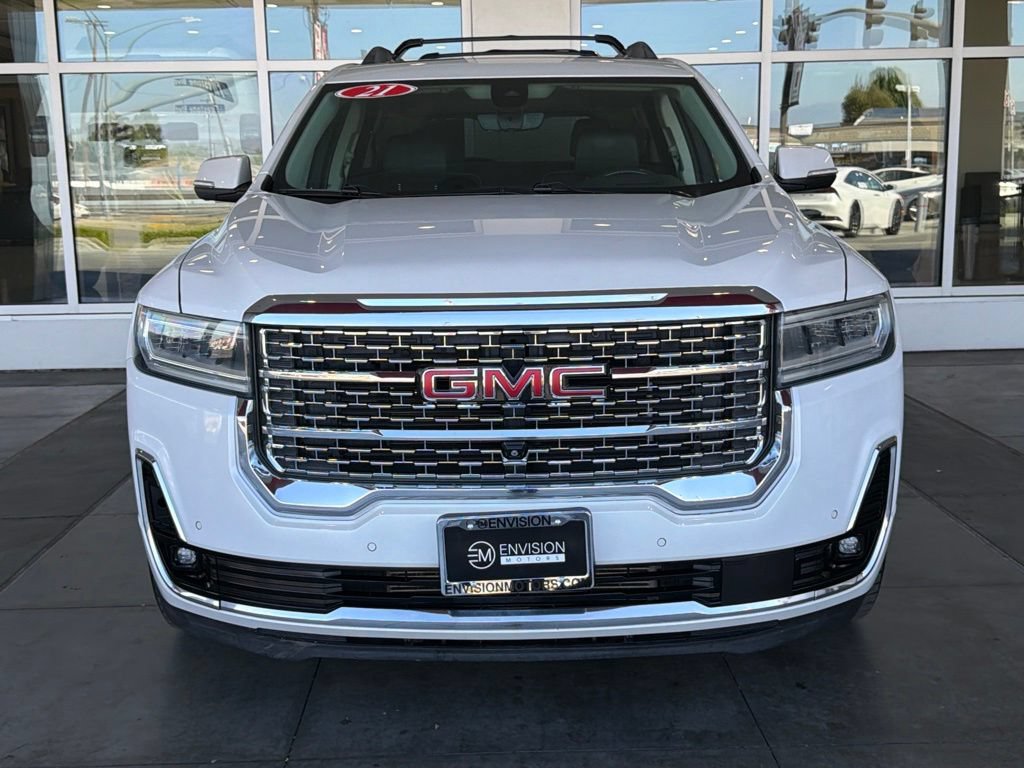 Used 2021 GMC Acadia Denali w/ Denali Ultimate Package AWD/4WD image 4
