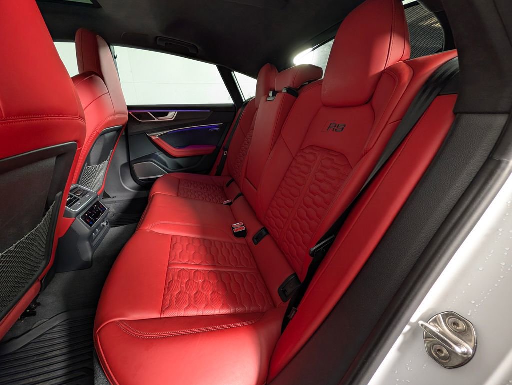 Used 2024 Audi RS 7 Performance image 24