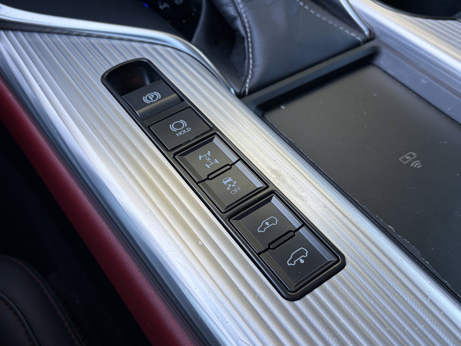 Used 2024 Lexus LX 600 F Sport AWD/4WD image 21