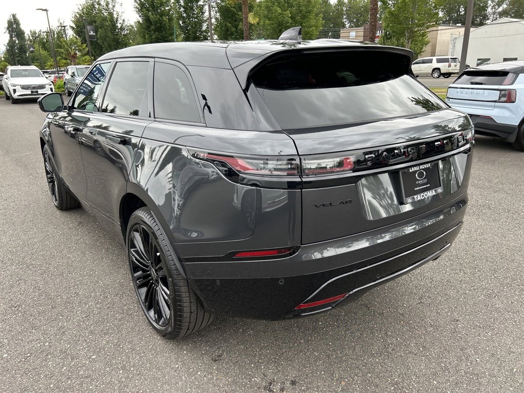 New 2026 Land Rover Range Rover Velar Dynamic SE image 3