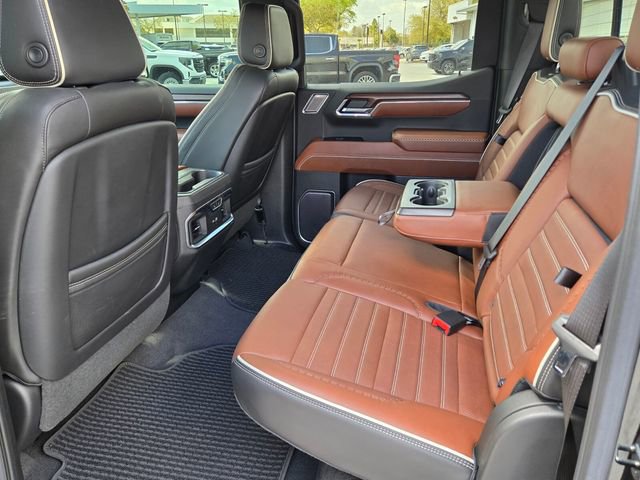 Used 2023 GMC Sierra 1500 Denali Ultimate image 10