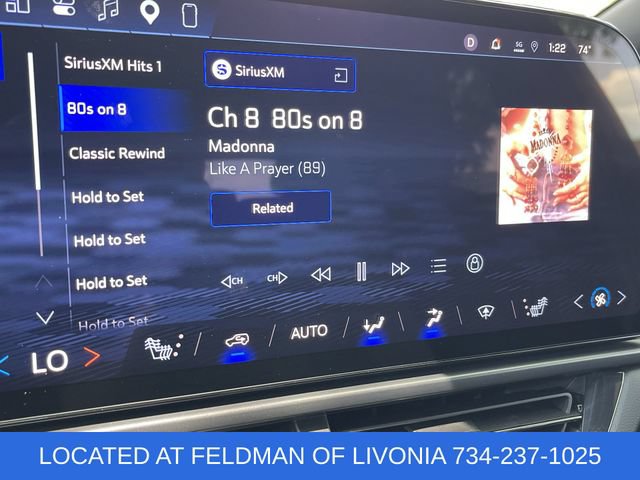 Used 2024 Chevrolet Equinox EV RS FWD image 13