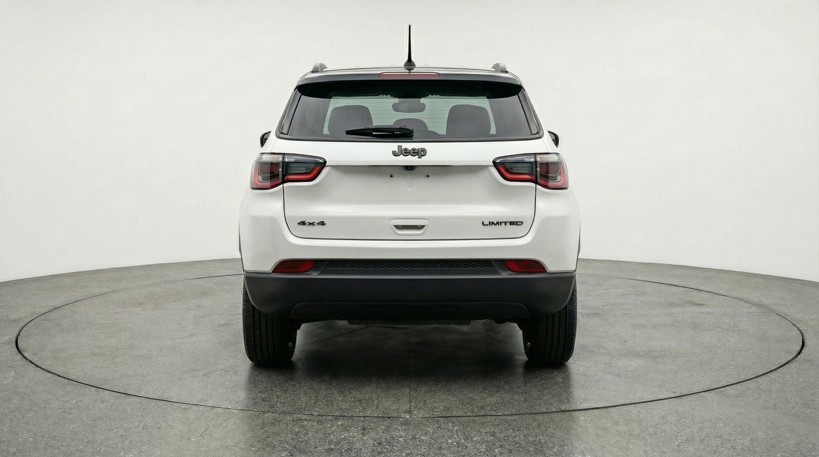 Used 2025 Jeep Compass Limited image 7