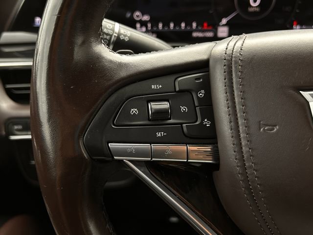 Used 2022 Cadillac Escalade ESV Sport Platinum image 15