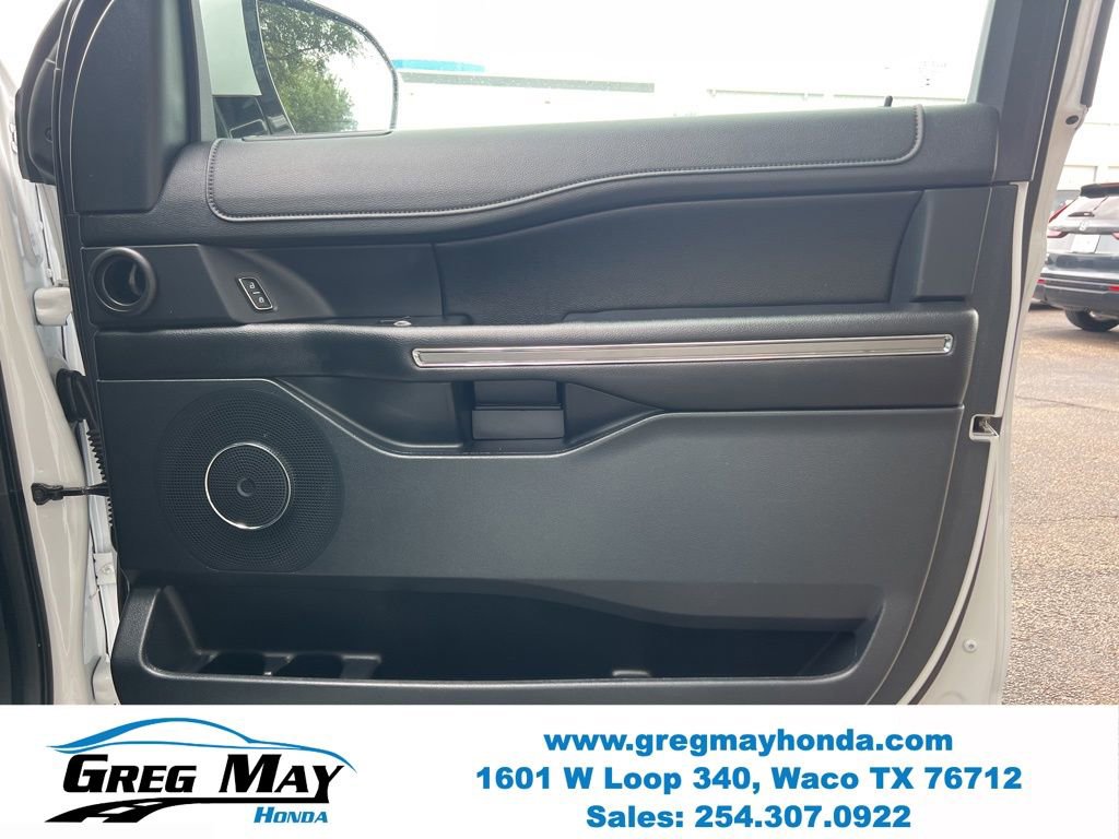 Used 2021 Ford Expedition XLT AWD/4WD image 11