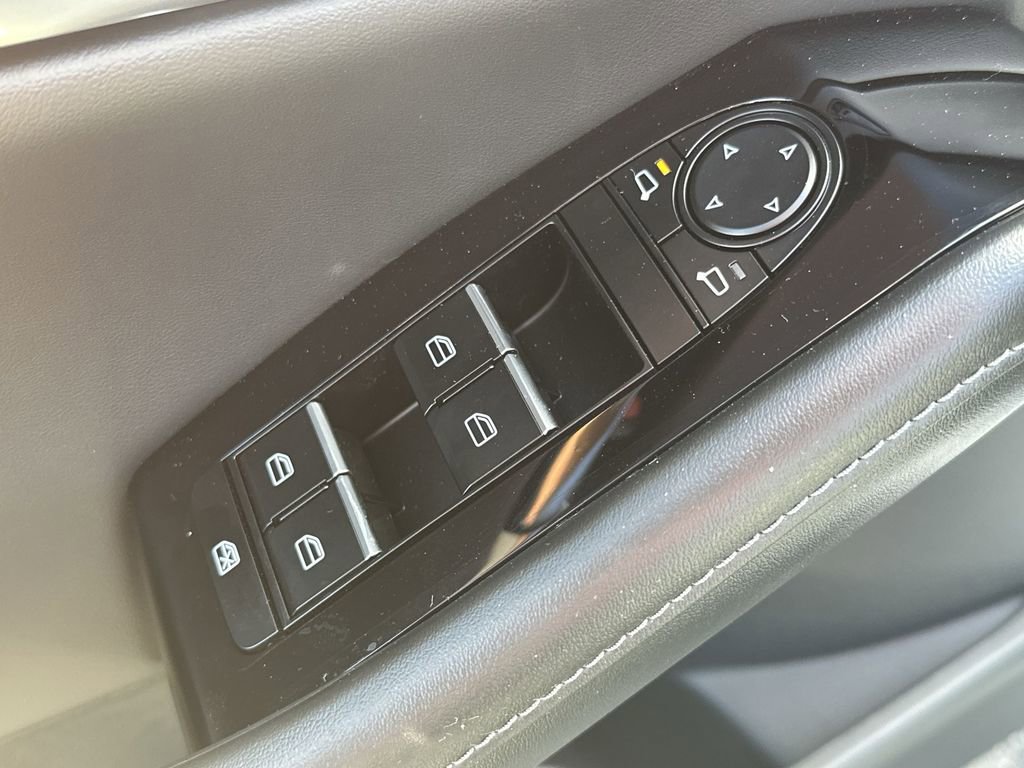 New 2025 MAZDA CX-30 AWD 2.5 S w/ Preferred Package image 13