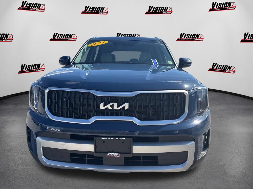 Certified 2024 Kia Telluride EX w/ EX Captain's Chair Package AWD/4WD video 2