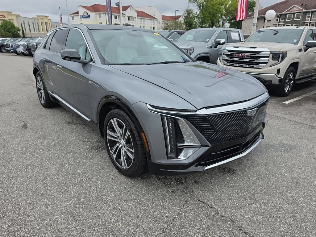 Used 2023 Cadillac Lyriq 2WD