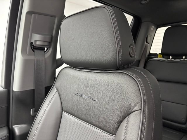 New 2026 GMC Sierra 2500 Denali w/ Denali Reserve Package AWD/4WD image 46