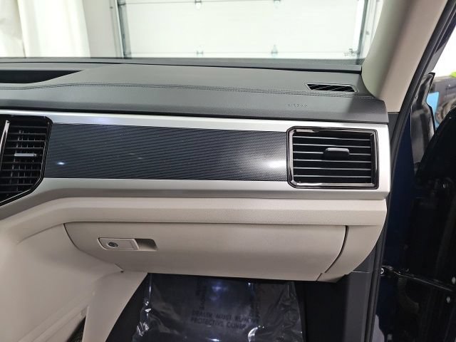Used 2023 Volkswagen Atlas SEL Premium AWD/4WD image 43