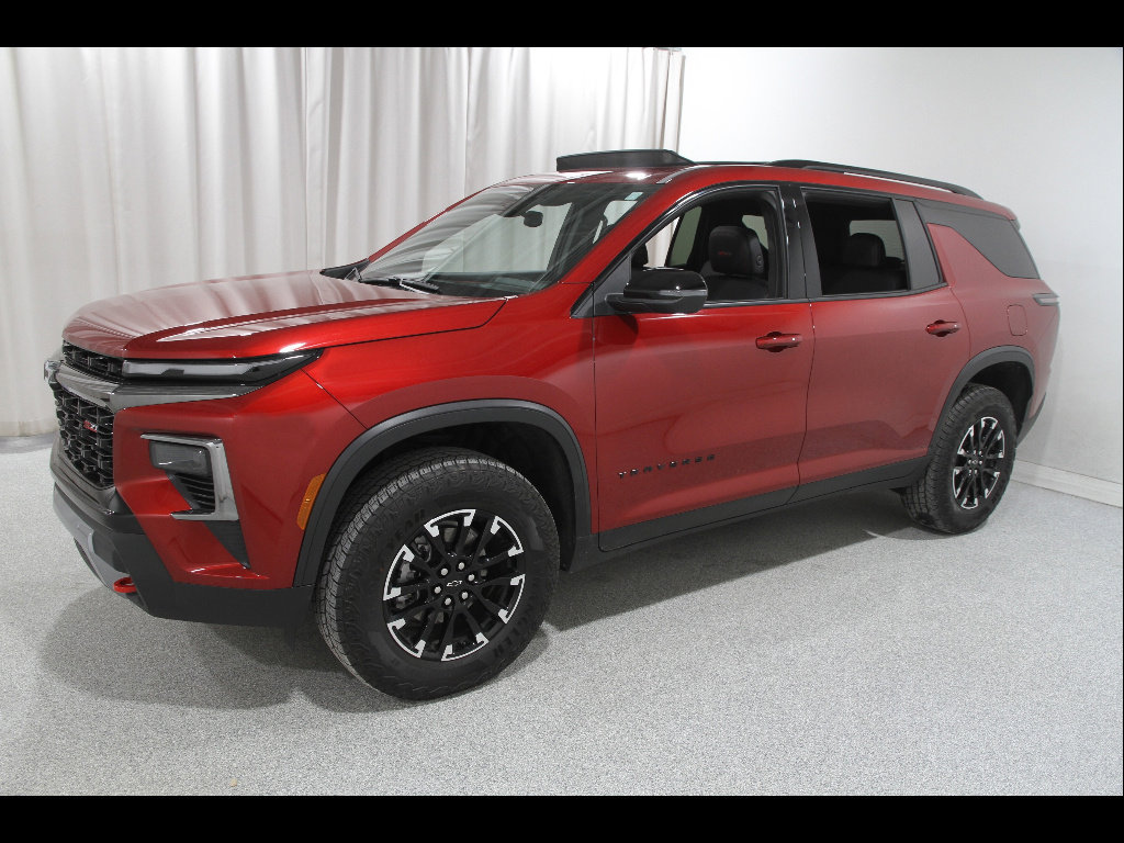 Certified 2026 Chevrolet Traverse Z71 w/ LPO, Floor Liner Package image 3