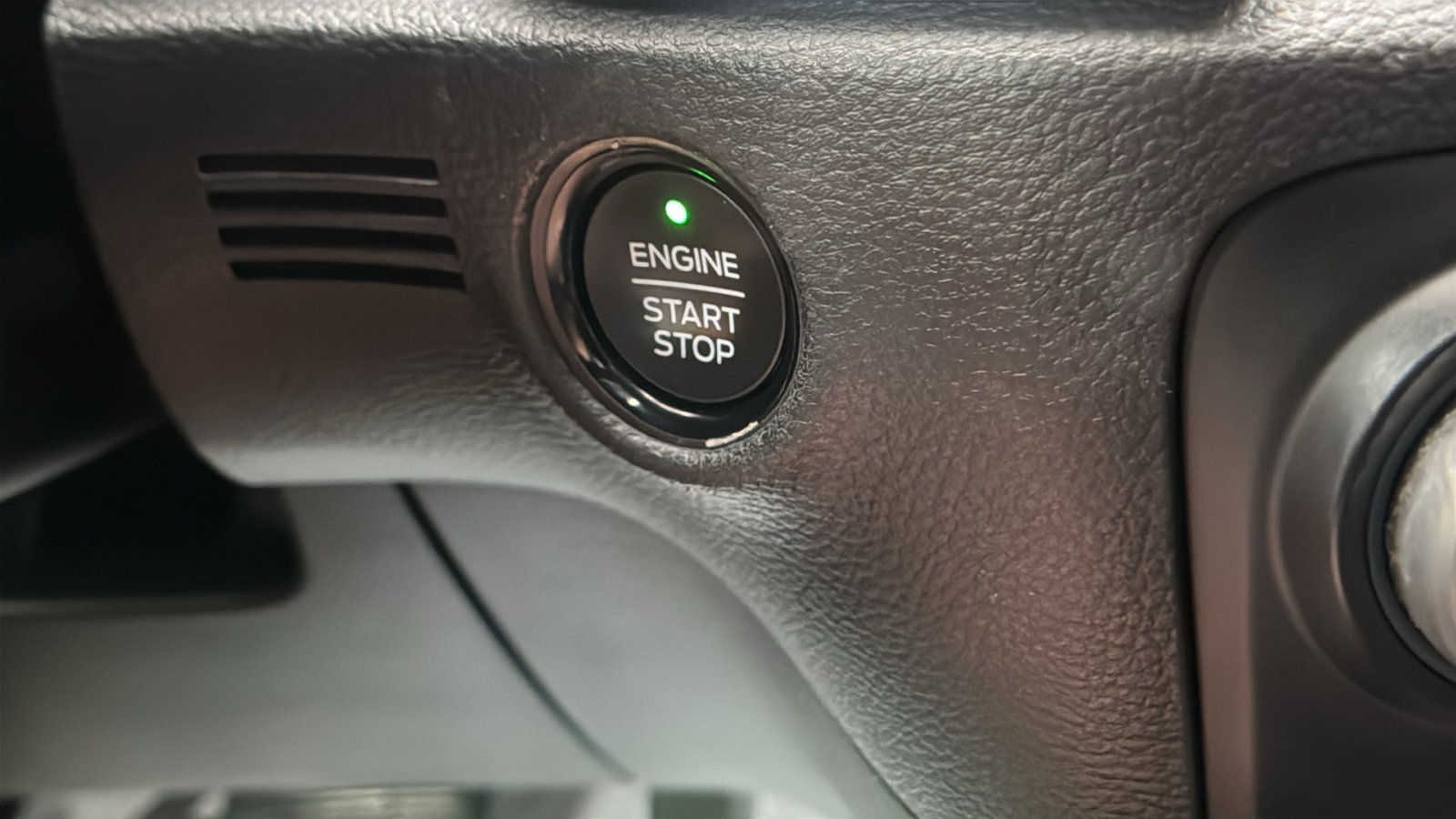 Used 2020 Ford Ranger Lariat w/ Trailer Tow Package image 30