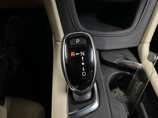 Certified 2019 Cadillac XT5 Premium Luxury FWD image 16