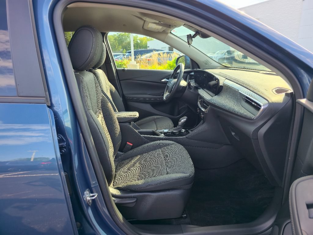 Certified 2024 Buick Encore GX Preferred AWD/4WD image 27