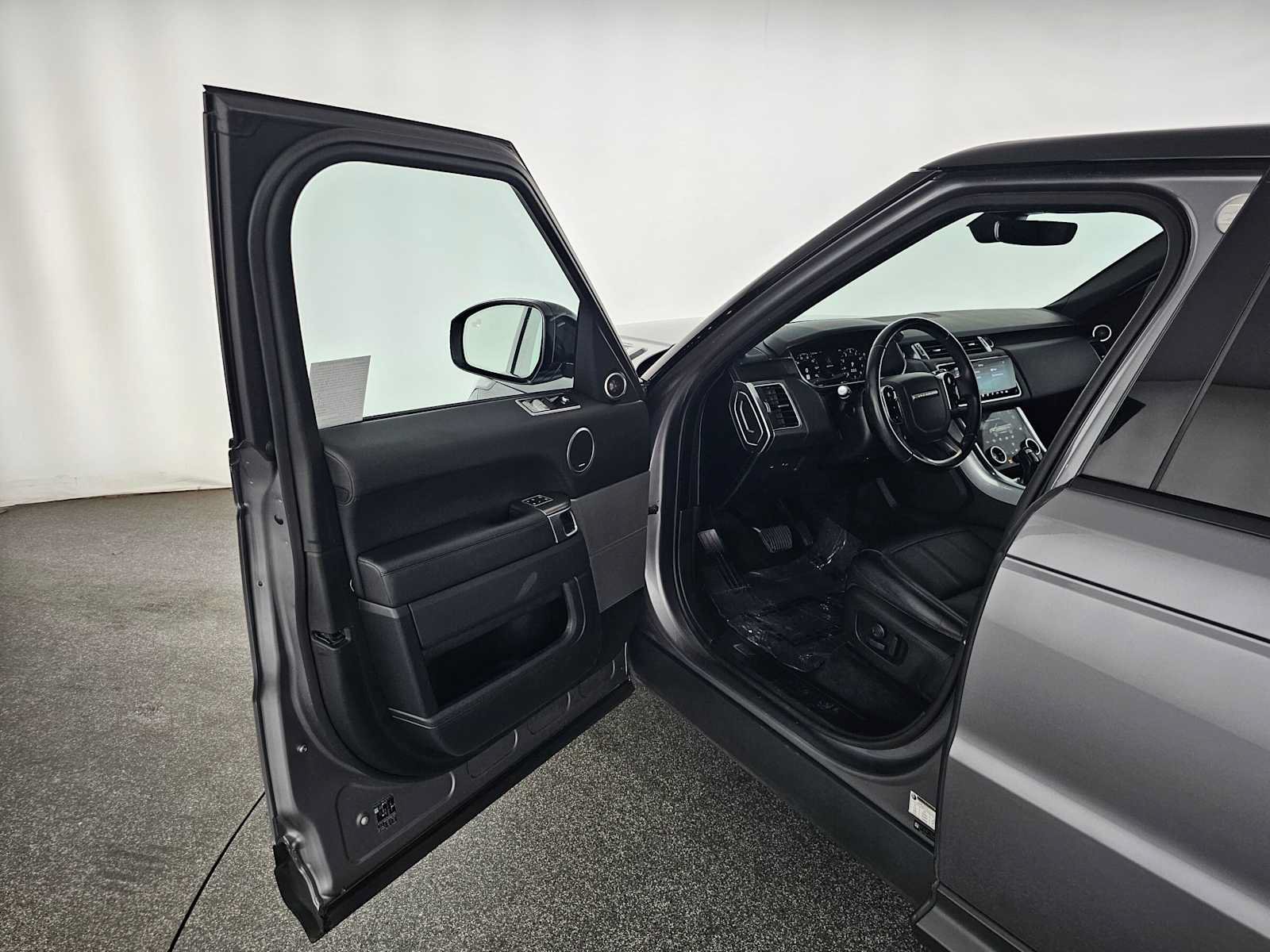 Used 2022 Land Rover Range Rover Sport SE AWD/4WD image 19