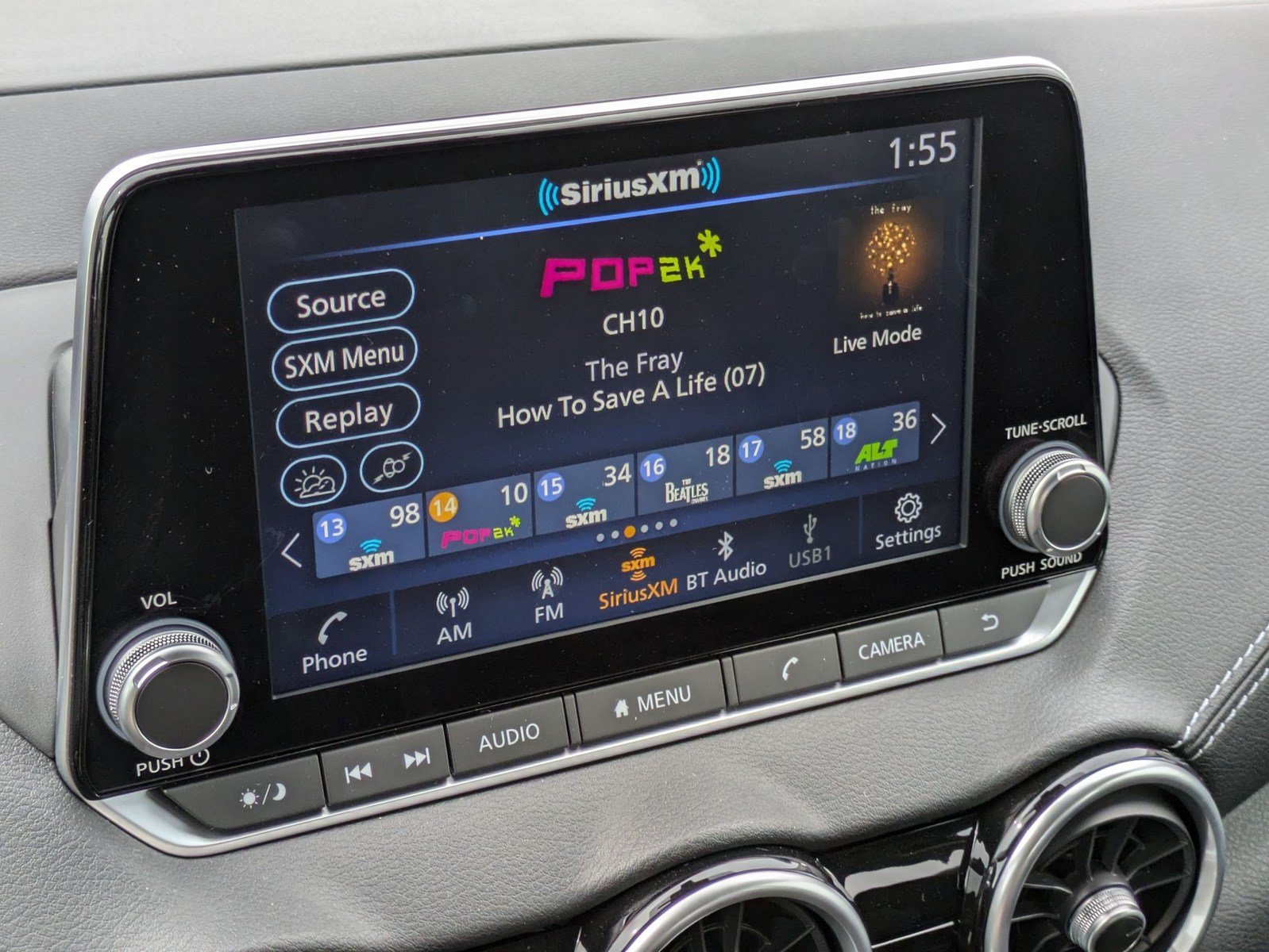New 2025 Nissan Sentra SV FWD image 5