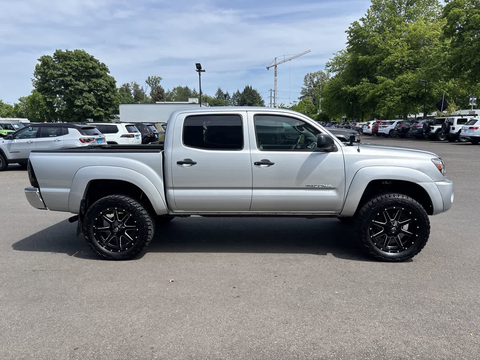 Used 2005 Toyota Tacoma PreRunner RWD image 5