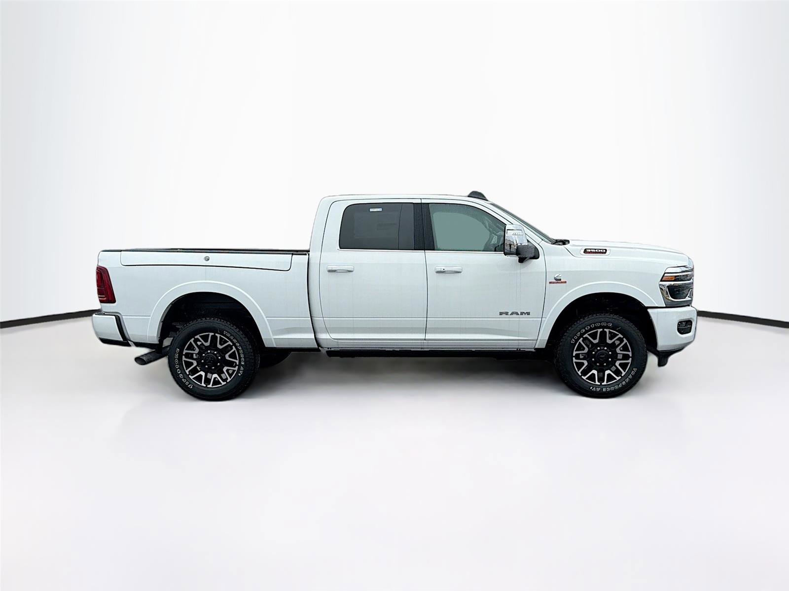 New 2026 RAM 3500 Longhorn image 8