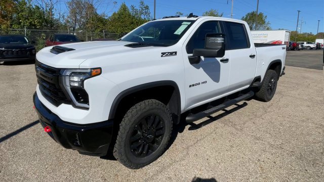 New 2026 Chevrolet Silverado 2500 LT w/ Trail Boss Package AWD/4WD image 6