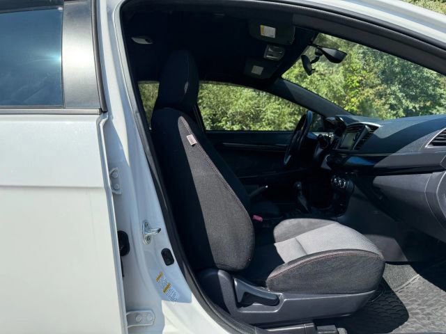 Used 2015 Mitsubishi Lancer Evolution Final Edition image 29