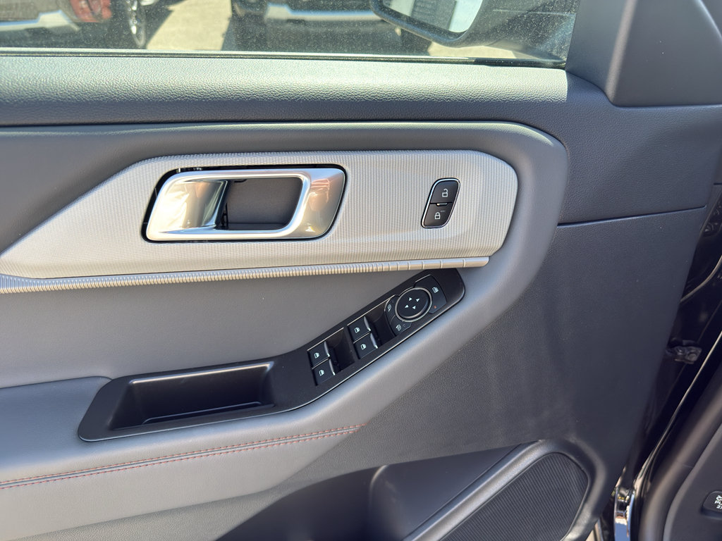 New 2026 Ford Explorer Active RWD image 26
