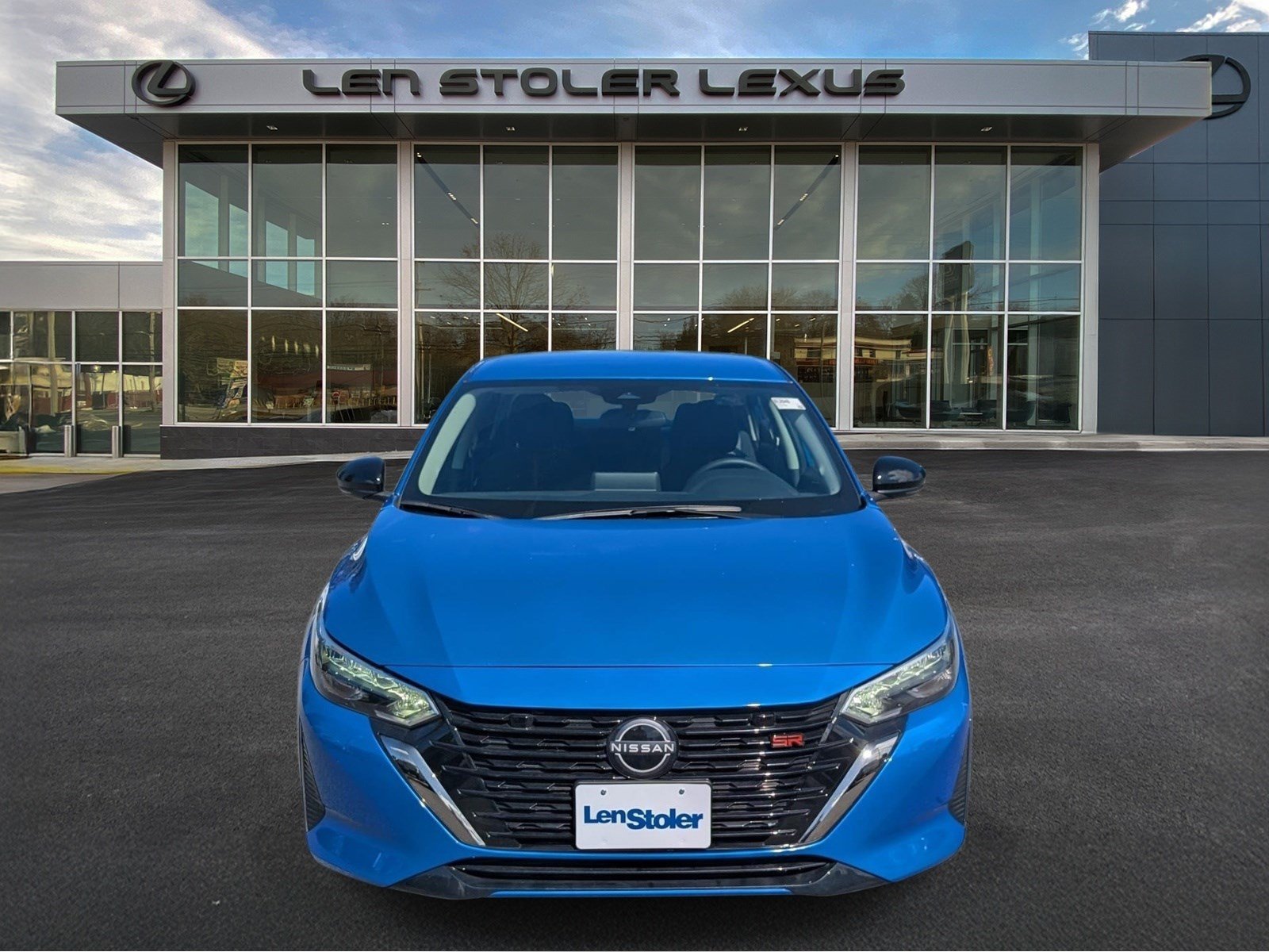 Used 2025 Nissan Sentra SR FWD image 8