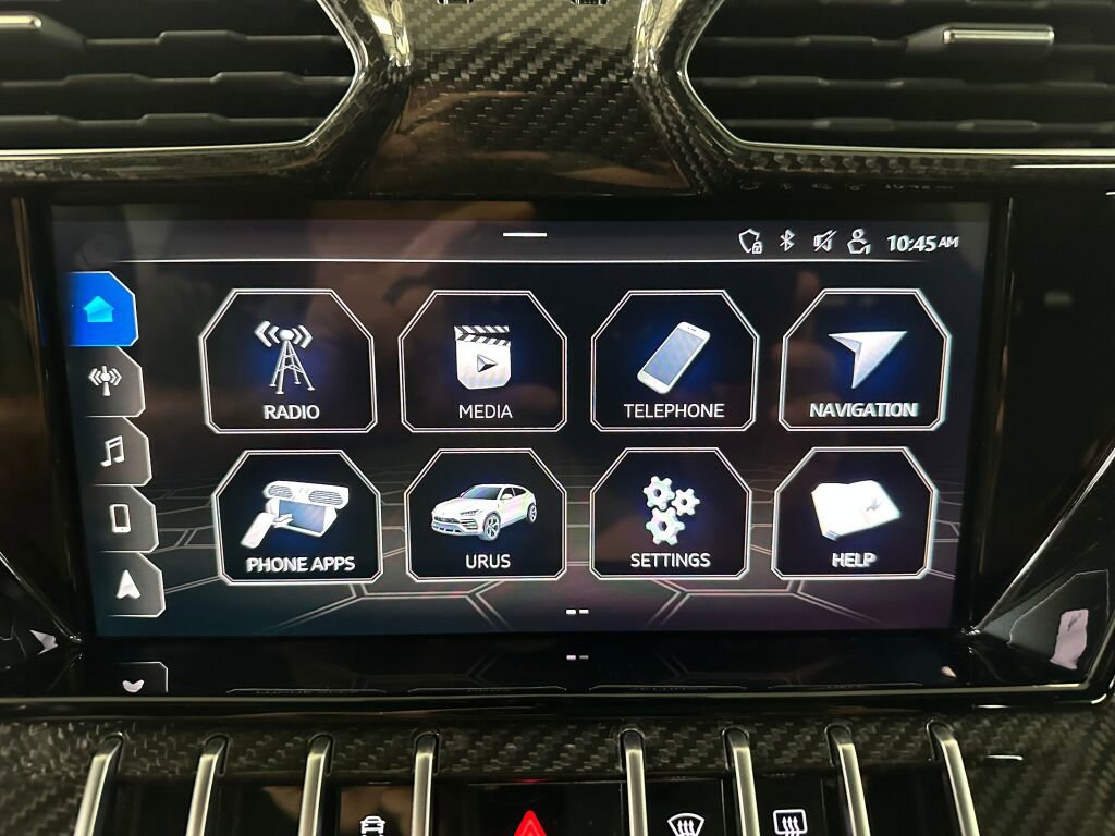 Used 2020 Lamborghini Urus image 13