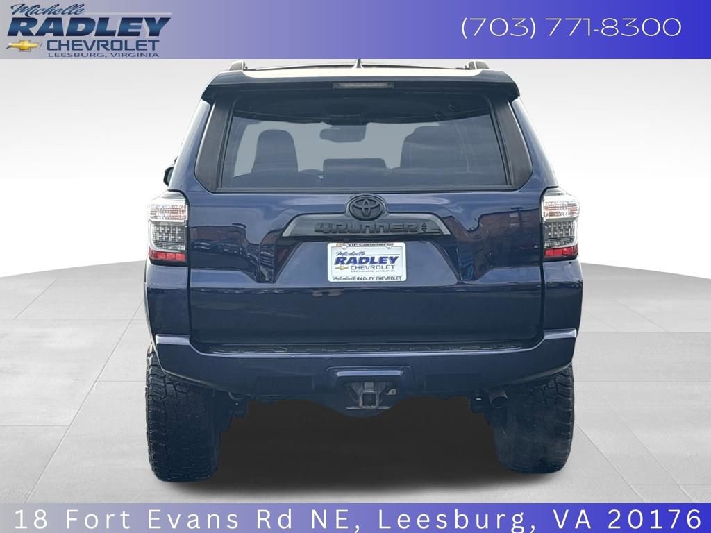 Used 2020 Toyota 4Runner Venture image 4