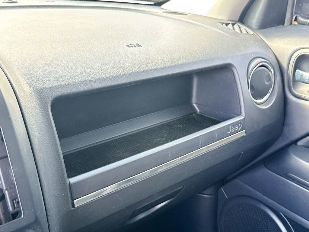 Used 2017 Jeep Patriot Latitude image 18