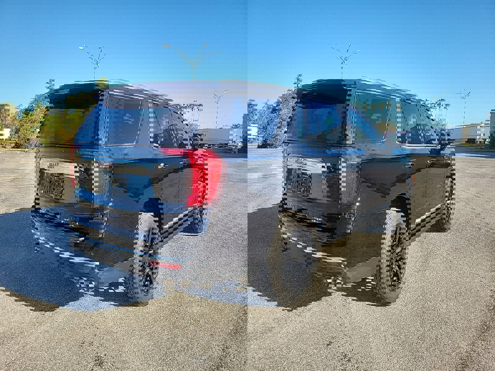 Used 2022 GMC Yukon Denali image 5