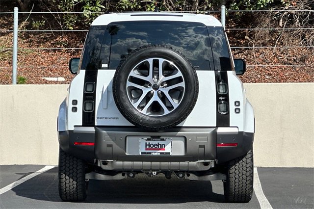 New 2026 Land Rover Defender 110 S image 4