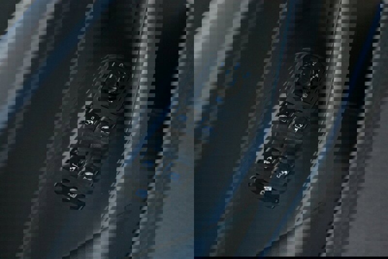 Used 2020 Volkswagen Jetta S w/ Driver Assistance Package image 9