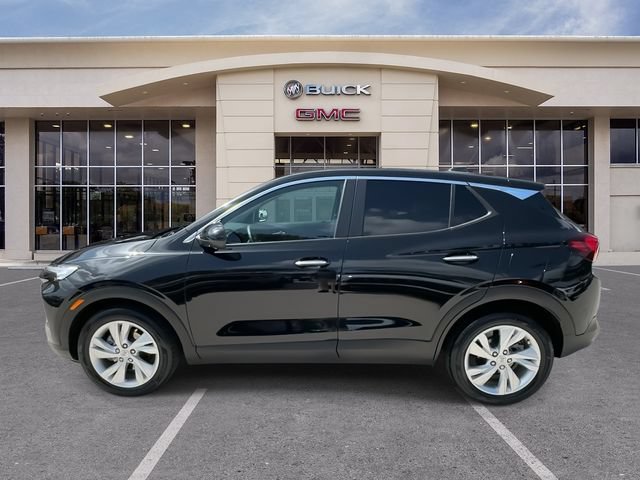 Certified 2024 Buick Encore GX Preferred w/ Advanced Technology Package FWD image 8