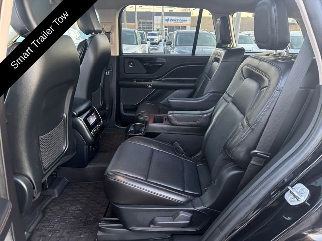 Used 2023 Lincoln Aviator Reserve w/ Equipment Group 201A image 31