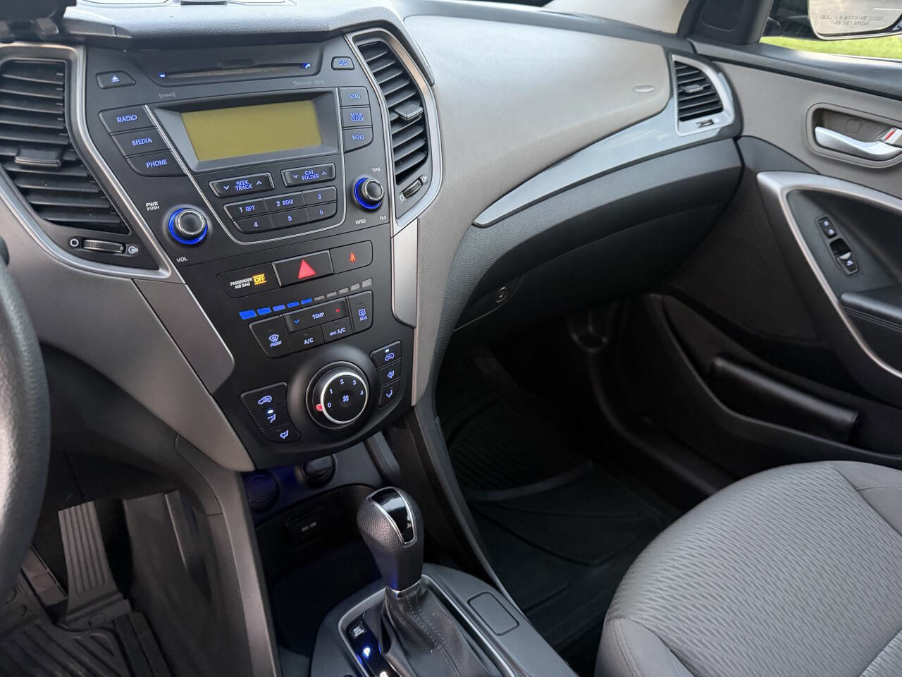 Used 2016 Hyundai Santa Fe Sport FWD image 37