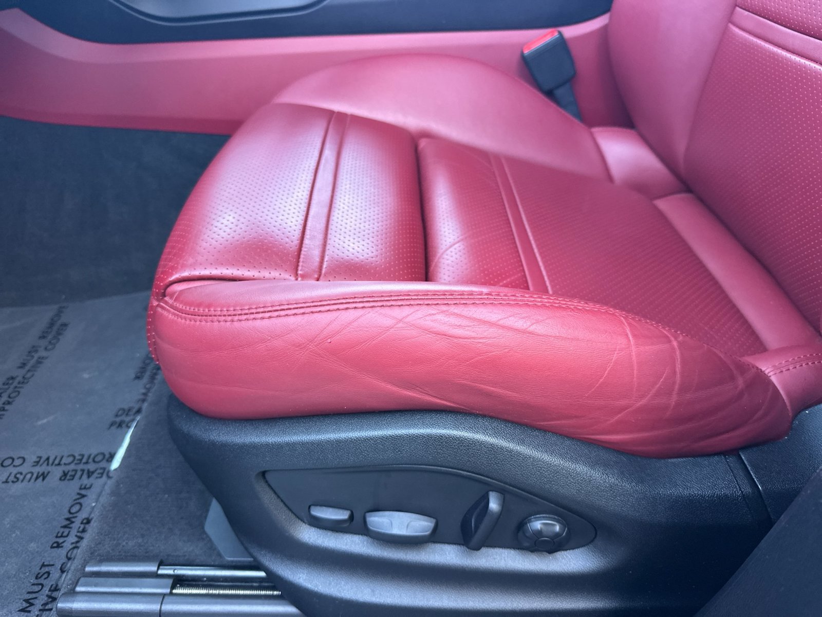 Certified 2023 Porsche Cayenne AWD/4WD image 14
