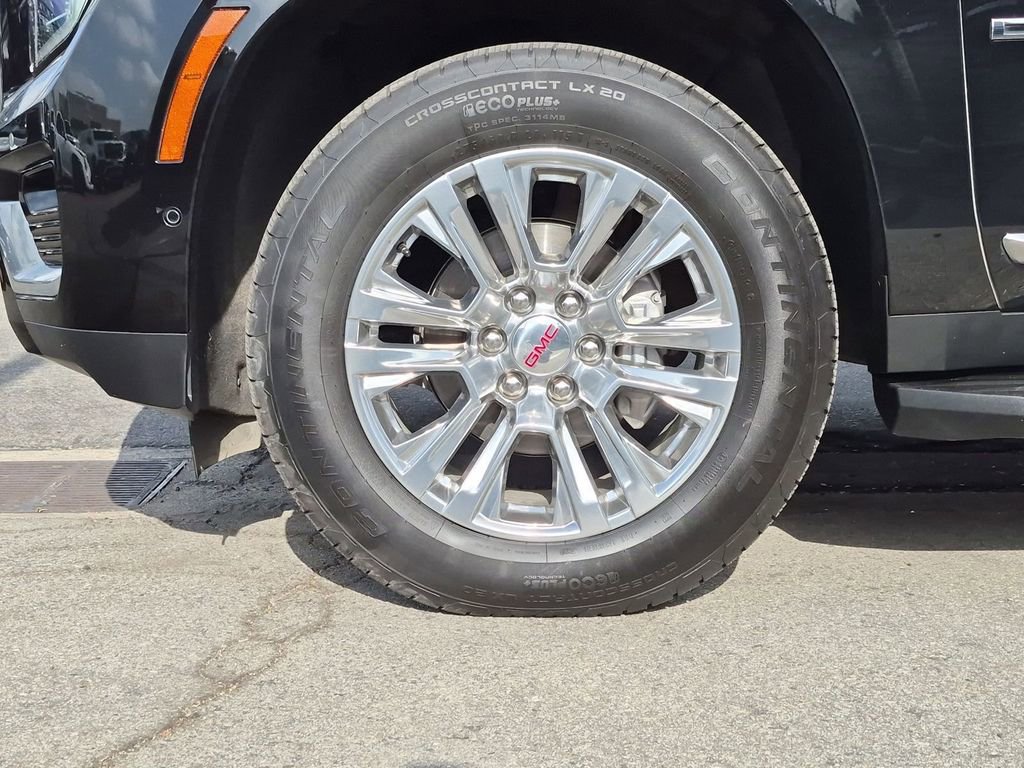 Certified 2025 GMC Yukon Denali AWD/4WD image 26