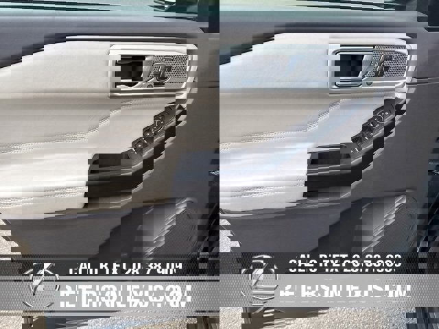 Used 2020 Ford Explorer Platinum image 24