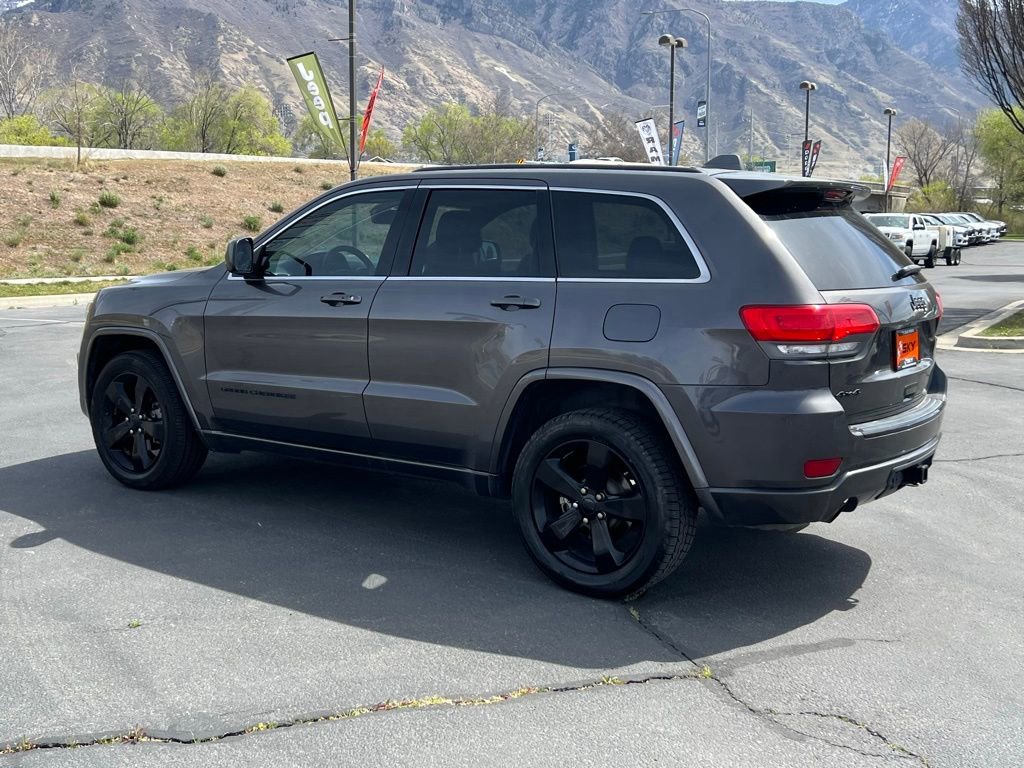 Used 2014 Jeep Grand Cherokee Altitude image 10