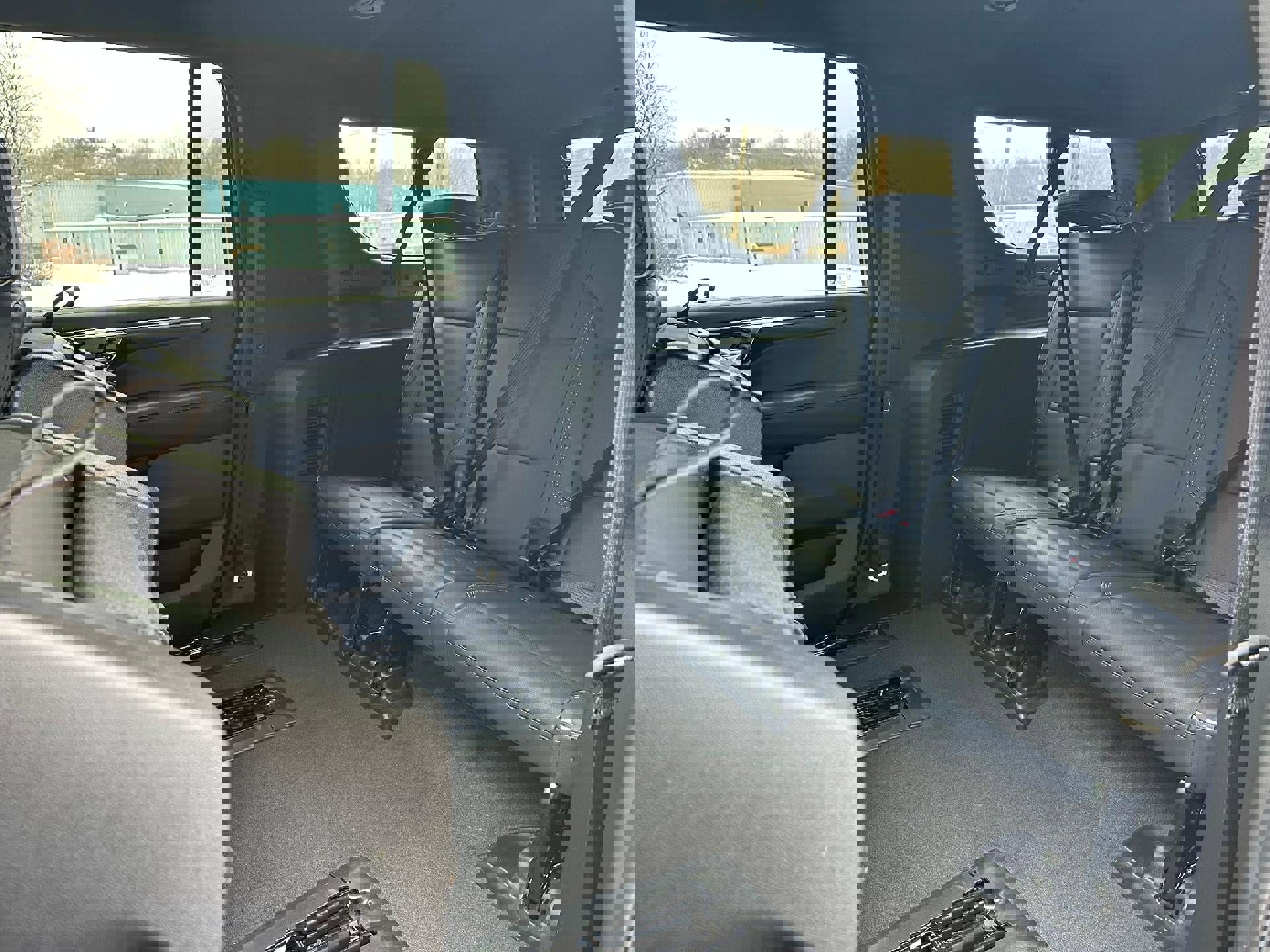 Certified 2025 Chevrolet Suburban Premier image 49