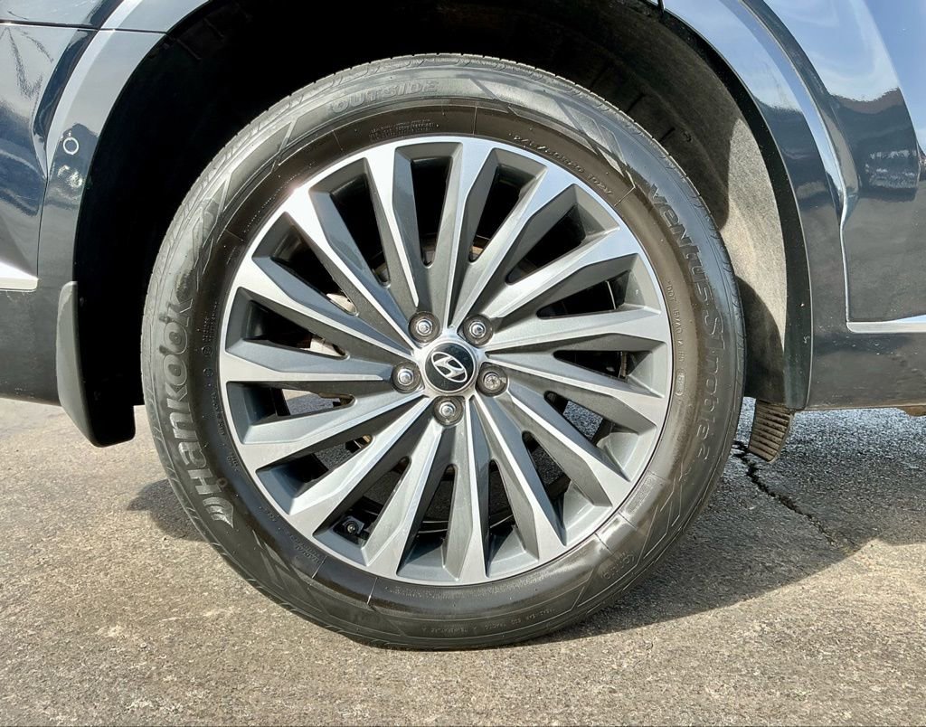 Used 2024 Hyundai Palisade Calligraphy image 21