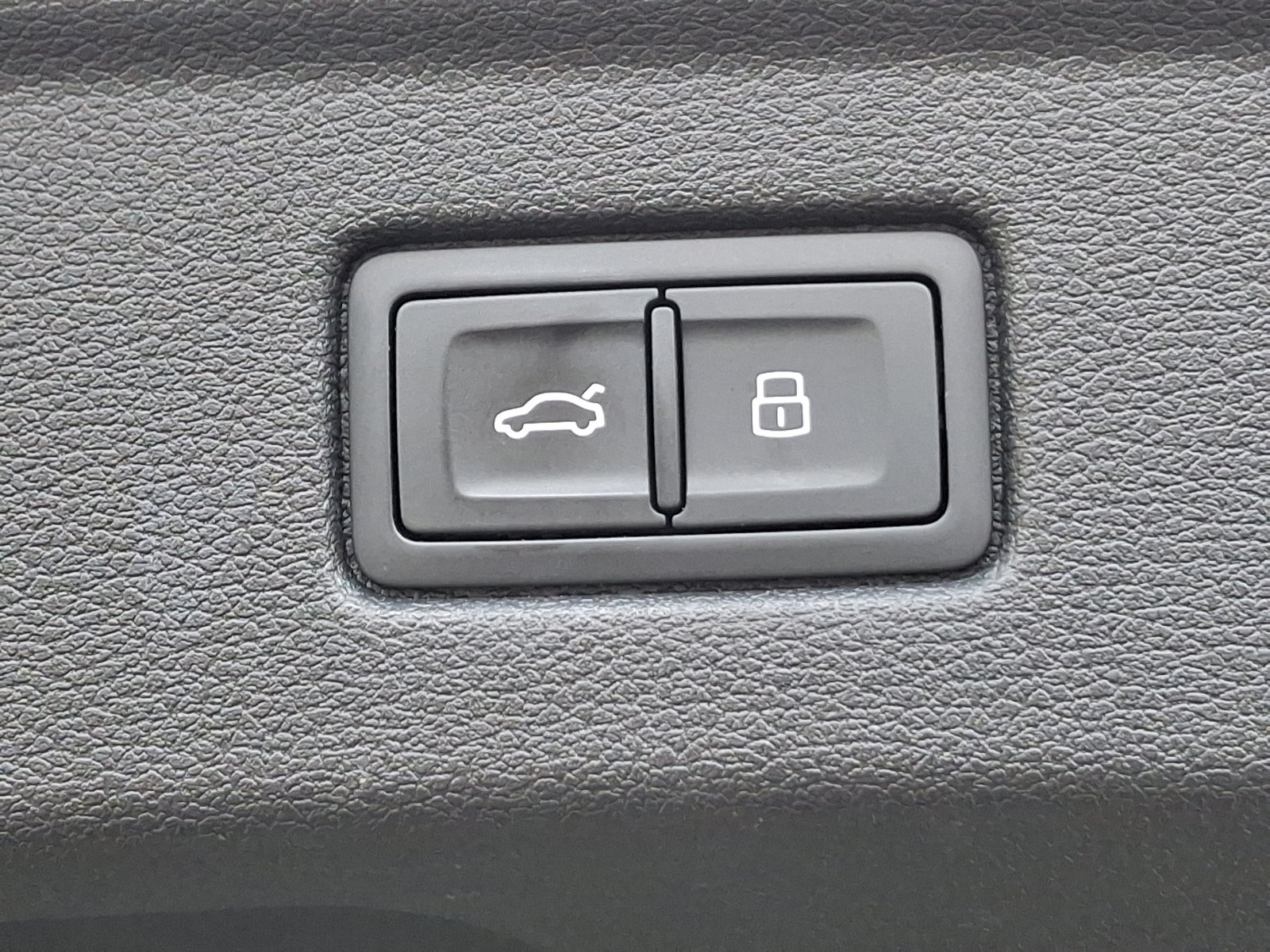 Used 2021 Audi A5 2.0T Premium w/ Convenience Package image 30