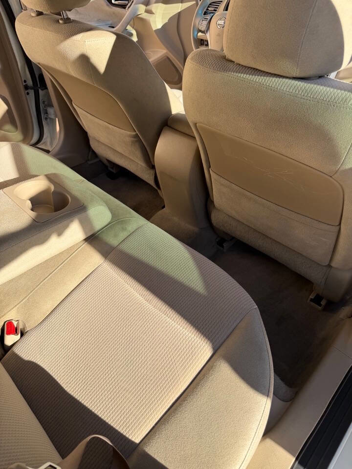 Used 2013 Nissan Altima 2.5 S FWD image 19