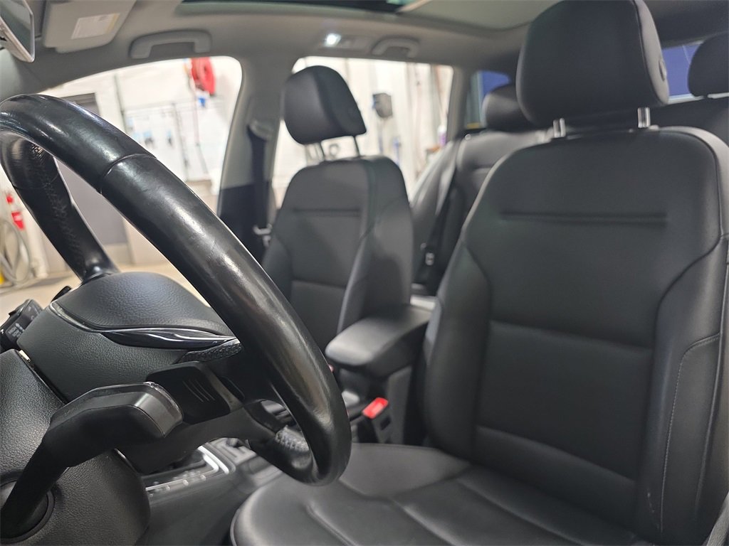 Used 2017 Volkswagen Golf Alltrack SE image 14