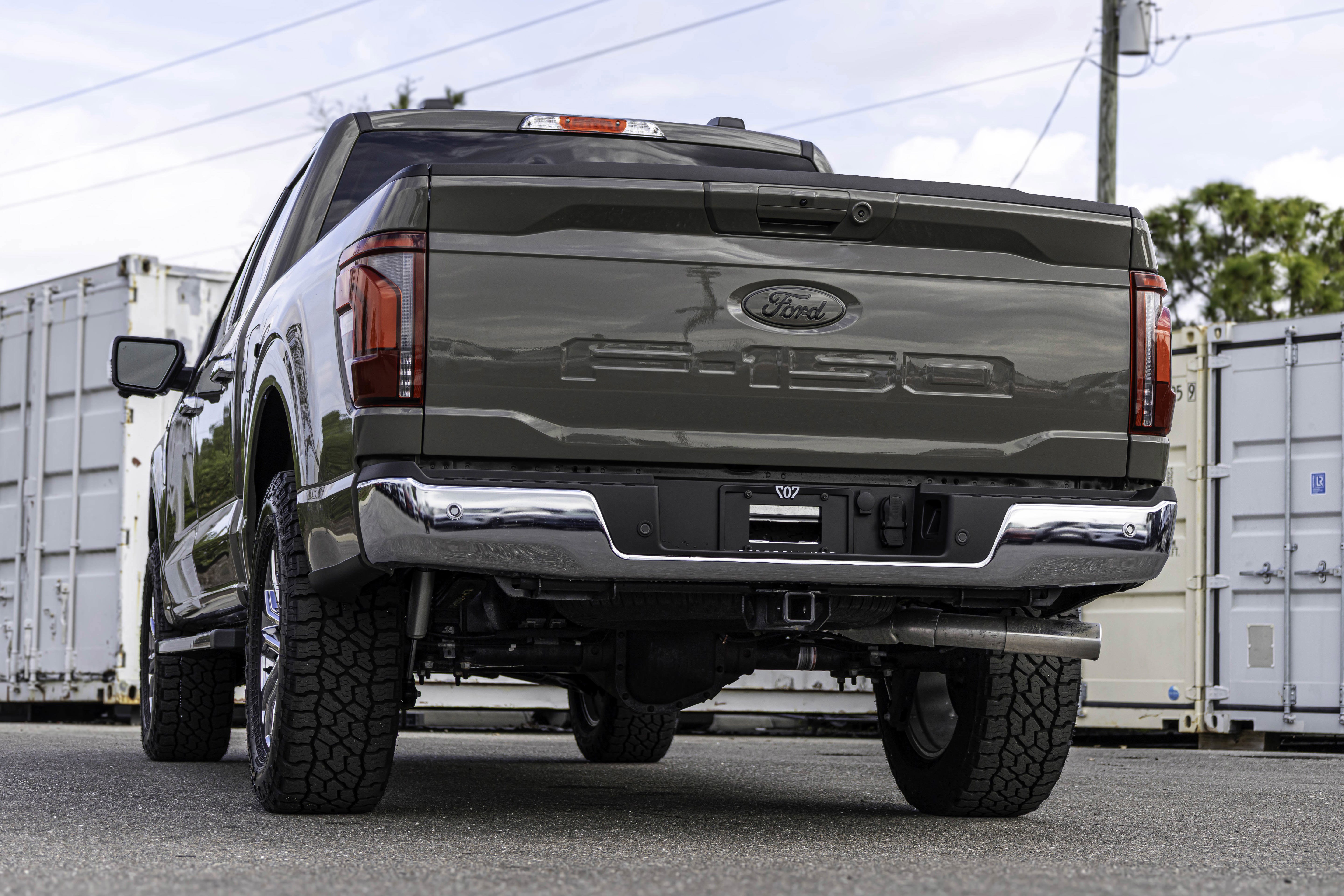 New 2025 Ford F150 Lariat w/ Equipment Group 501A Mid image 6